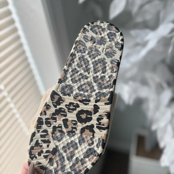 APL Shearling Fur Slides Leopard - Picture 6 of 9